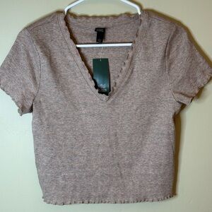 wild fable Large Mauve Ribbed V-Neck Lettuce-Edge Crop Top - P2P 18” NWT